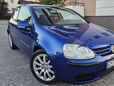 Golf 5 2005r 1.9 TDI 105km-Automat DSG ,alufelgi 17 ,bdb stan