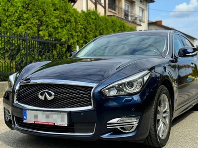 Infiniti Q70 2017