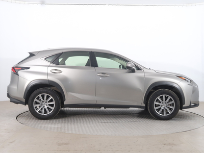 Lexus NX 2015 300h 153729km SUV