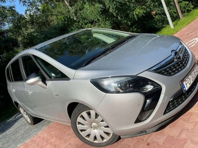 Opel Zafira C 2015