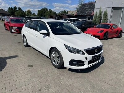 Peugeot 308 II SW Facelifting 1.5 BlueHDI 130KM 2021