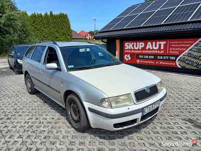 Skoda Octavia 1.6B+G 02r