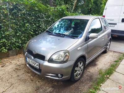 Sportowy Yaris TS 106KM lpg, klima