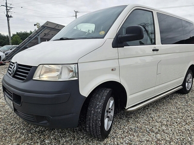 Volkswagen Caravelle T5 T5 Transporter 1.9 TDI 84KM 2009