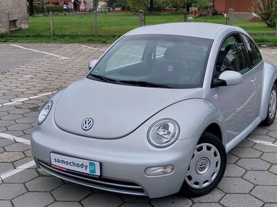 Volkswagen New Beetle Cabrio 1.6 i 102KM 2003