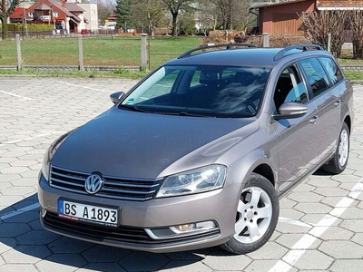 Volkswagen Passat B7 Variant 1.4 TSI BlueMotion 122KM 2011