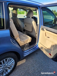 Volkswagen Touran 2.0 140KM