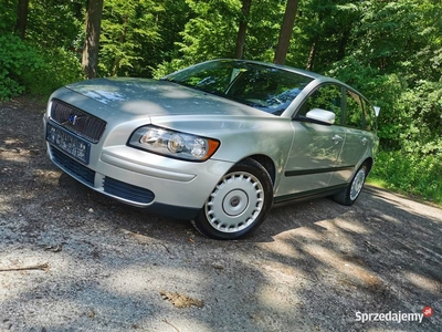 Volvo V50 V50 1.8 125KM, 204tyś km, 2006Rok, 2kluczyki, wzorowy stan, SZWAJ