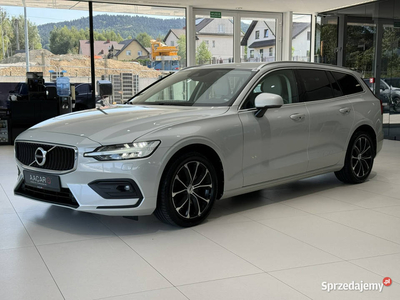 Volvo V60 D4 MOMENTUM, IntelliSafe, FV-23%, Gwarancja, DOSTAWA II (2018-)