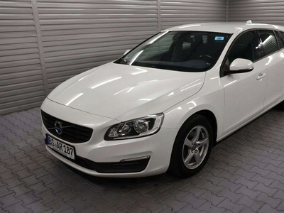 Volvo V60 I Kombi Facelifting 2.0 D4 DRIVE-E 190KM 2015