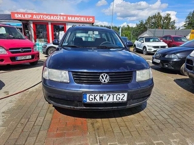 VW Passat B5 1.6 benzyna 1999 rok