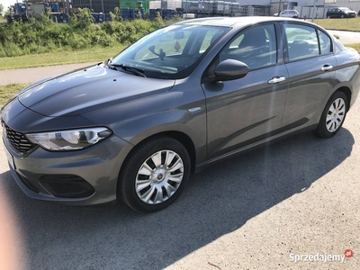 Zadbany niezawodny bezwypadkowy Fiat Tipo 2