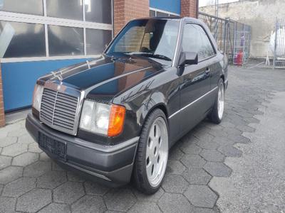 Używane Mercedes-Benz W124 (1984-1993) - 65 000 PLN, 204 900 km, 1990