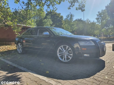 Audi S8 5.2 FSI Quattro