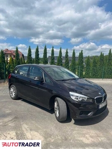 BMW 218 1.5 benzyna 100 KM 2015r. (żagań)