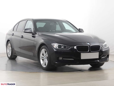 BMW 318 2.0 140 KM 2012r. (Piaseczno)