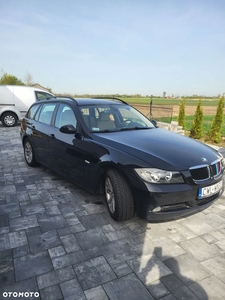 BMW Seria 3 318d