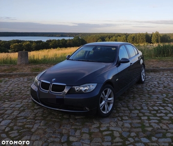 BMW Seria 3 318i