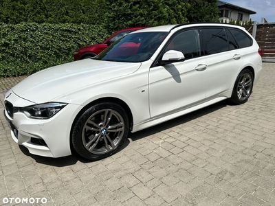 BMW Seria 3 320d xDrive Sport Line