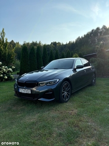 BMW Seria 3 330i xDrive