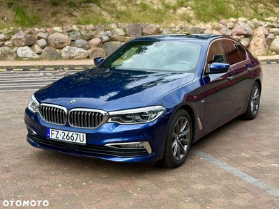 BMW Seria 5 540i xDrive Luxury Line