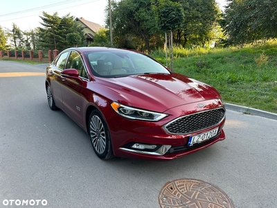 Ford Mondeo Vignale 2.0 Hybrid