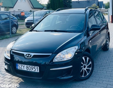 Hyundai i30 1.6 Classic + World Cup