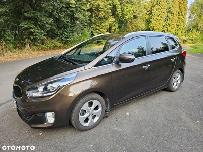 Kia Carens 1.6 GDI M