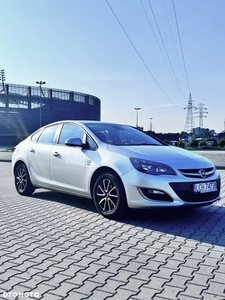 Opel Astra 1.4 Turbo Active