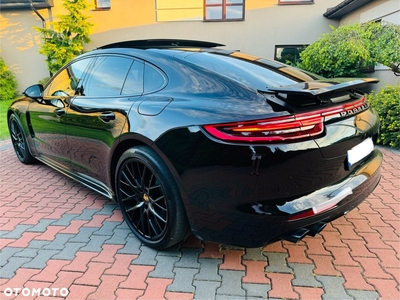 Porsche Panamera 4 E-Hybrid