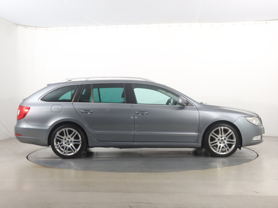 Skoda Superb 2010 2.0 TDI 238291km Kombi