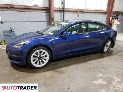 Tesla Model 3 benzyna 2022r. (GLASSBORO)