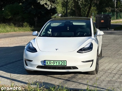 Tesla Model 3 Langstreckenbatterie Allradantrieb Dual Motor