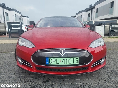 Tesla Model S Performance