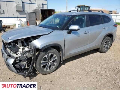 Toyota Highlander 2.0 hybrydowy 2023r. (BISMARCK)