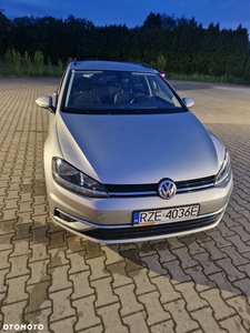 Volkswagen Golf VII 1.6 TDI BMT Comfortline