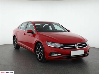 Volkswagen Passat 2.0 147 KM 2020r. (Piaseczno)