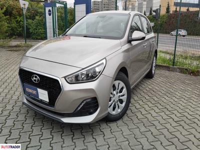 Hyundai i30 1.4 benzyna 100 KM 2019r. (Kraków, Nowy Targ)