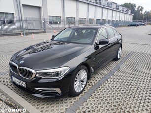 BMW Seria 5 520d Luxury Line