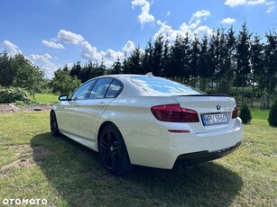 BMW Seria 5 528i xDrive Luxury Line