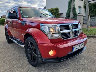 Dodge Nitro 1 właściciel mały przebieg zarejestrowany w PL długie opłaty