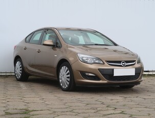 Opel Astra J , Salon Polska, Serwis ASO, Klima, Parktronic