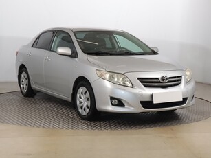 Toyota Corolla X , Salon Polska, GAZ, Klima, Parktronic,