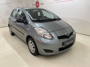 Toyota Yaris II Toyota Yaris 1.0 Terra, Benzyna 69KM, salon Polska, FV marża.