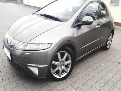 Honda Civic 1,8 benzyna + gaz