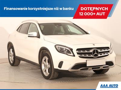 Mercedes GLA I Off-Roader Facelifting 1.6 200 156KM 2019