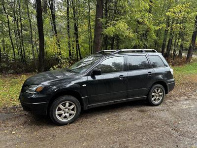 Mitsubishi Outlander I 2.0 2WD