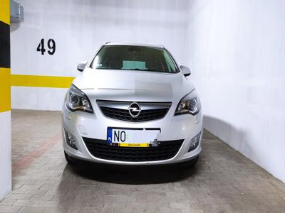 Opel Astra J Sports Tourer wersja INNOVATION (COSMO) 1 własciciel w Polsce