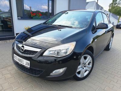 Opel Astra J Hatchback 5d 1.4 Twinport ECOTEC 100KM 2010