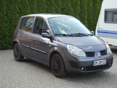 Renault Scenic II 1.6 i 16V 115KM 2004